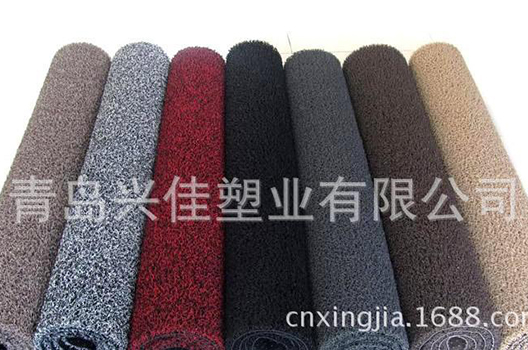 PVC喷丝地垫生产设备